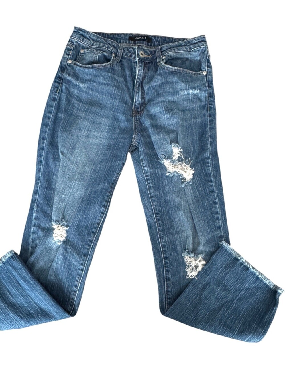 Numero 28 Distressed Straight Leg Jeans Raw Hem Medium Wash Women’s 28